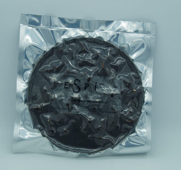 Torta Chocolate Negro con Macadamia